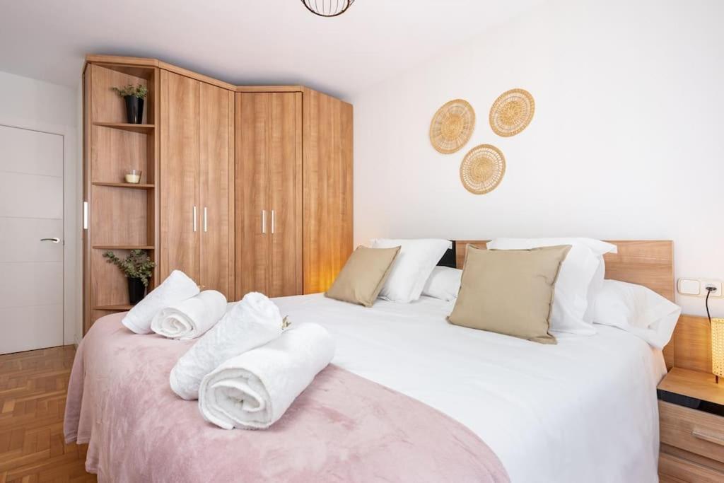 Apartamento Rafaela Хихон Екстериор снимка